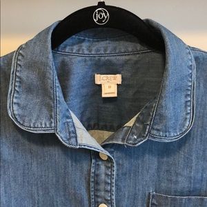 J. Crew Tops - J. Crew Short Sleeve Chambray Shirt J. Crew Tops - J. Crew Short Sleeve Chambray Shirt